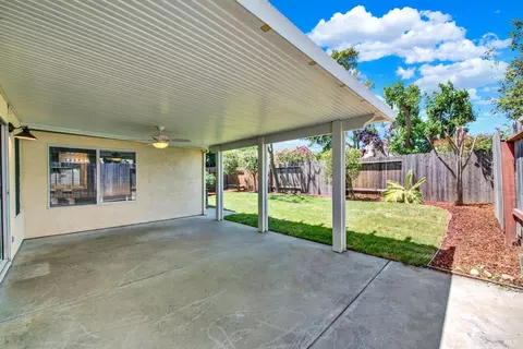 975 Regina Way, Dixon, CA 95620 photo 37