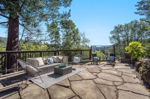 123 Spruce Rd, Fairfax, CA 94930 photo 4