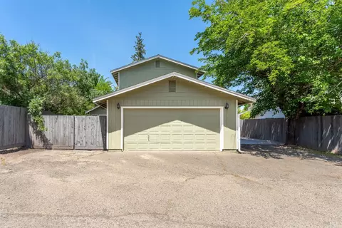 1342 Helen Ave, Ukiah, CA 95482 photo 17