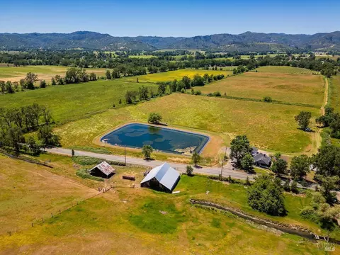 13700 Eel River Rd, Potter Valley, CA 95469 photo 4