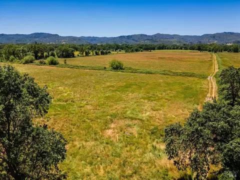 13700 Eel River Rd, Potter Valley, CA 95469 photo 39