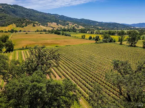 13700 Eel River Rd, Potter Valley, CA 95469