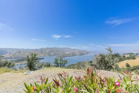 134 Poppy Lane Lot Apt 63 Ln, Napa, CA 94558