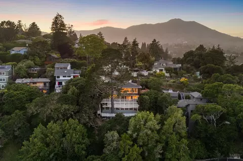 4 Rainbow Ln, Mill Valley, CA 94941