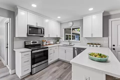 597 Elder St, Vacaville, CA 95688 photo 9