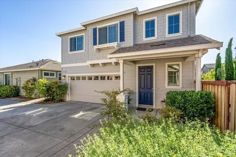 2412 Orleans St, Santa Rosa, CA 95403