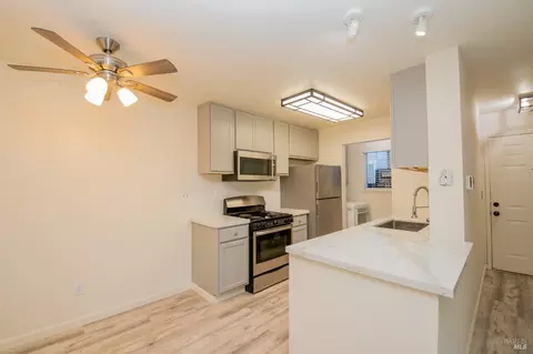 221 Lighthouse Dr, Vallejo, CA 94590 photo 21