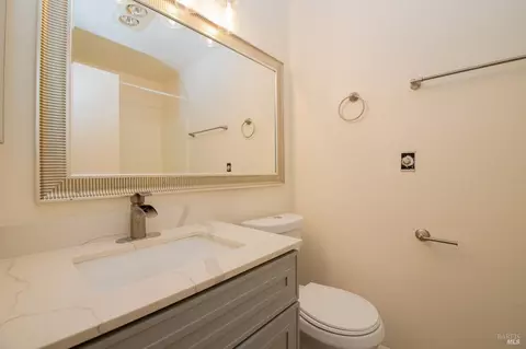 221 Lighthouse Dr, Vallejo, CA 94590 photo 14