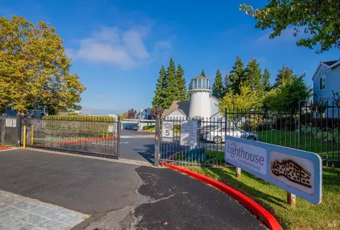 221 Lighthouse Dr, Vallejo, CA 94590 photo 3