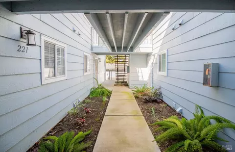 221 Lighthouse Dr, Vallejo, CA 94590 photo 7