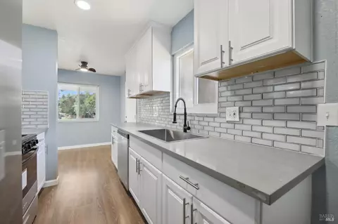 201 Mark Ave, Vallejo, CA 94589 photo 9