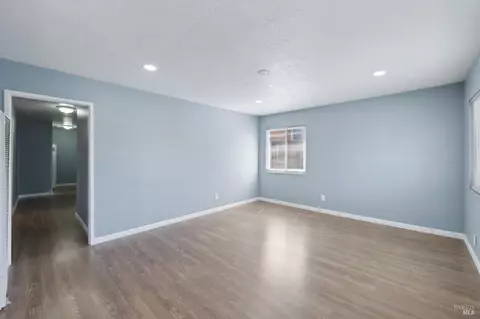 201 Mark Ave, Vallejo, CA 94589 photo 3
