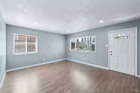 201 Mark Ave, Vallejo, CA 94589 photo 5