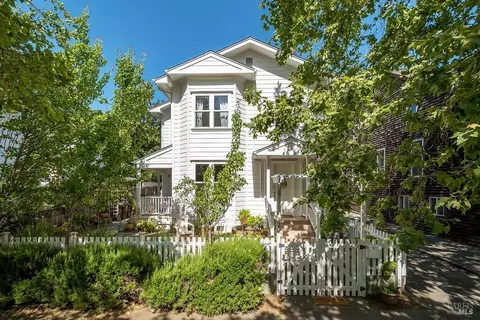 523 D St, San Rafael, CA 94901