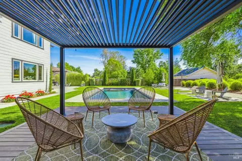 20525 Fifth St E, Sonoma, CA 95476 photo 58
