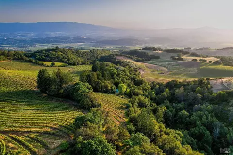 2700 Nelligan Rd, Glen Ellen, CA 95442