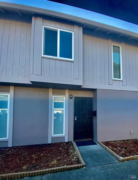 91 El Toro Ct, Fairfield, CA 94533