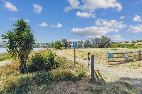 4 Shoal Dr E, Vallejo, CA 94591 photo 35