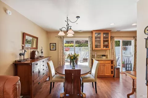 4 Shoal Dr E, Vallejo, CA 94591 photo 8