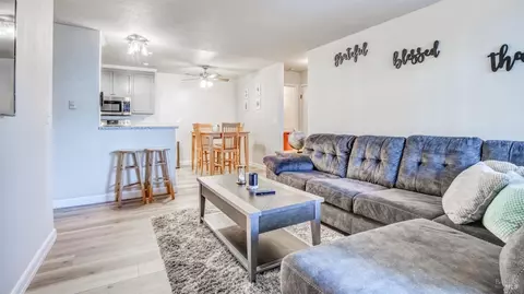 241 Lighthouse Dr, Vallejo, CA 94590 photo 2