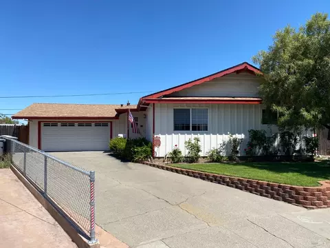 112 San Carlos Ct, Vacaville, CA 95688