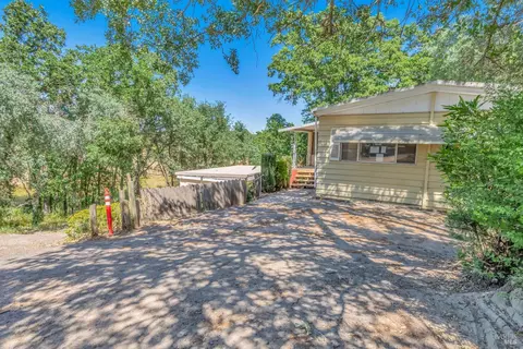 3278 Jackson St, Clearlake, CA 95422 photo 3