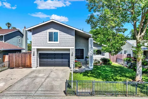 773 Tulare Dr, Vacaville, CA 95687