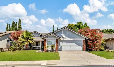 113 Woodridge Cir, Vacaville, CA 95687