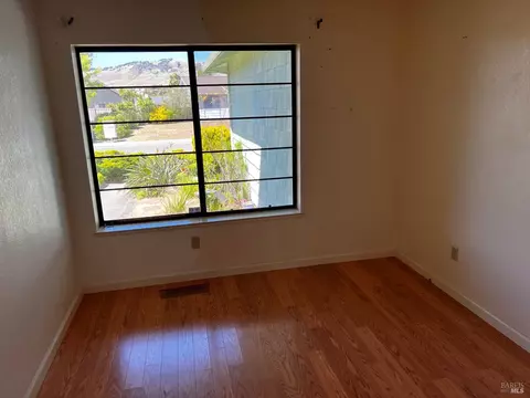 355 Clydesdale Dr, Vallejo, CA 94591 photo 14