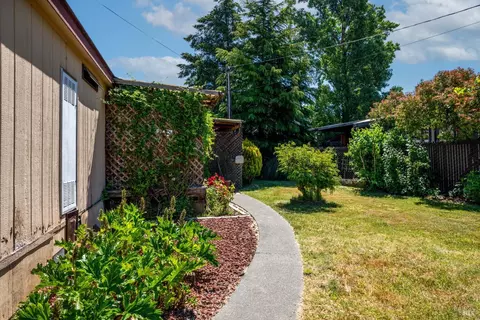 21471 Meadowbrook Dr, Willits, CA 95490 photo 18