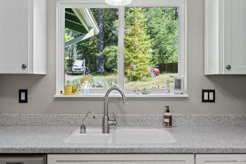 4991 Ridgewood Rd, Willits, CA 95490 photo 6