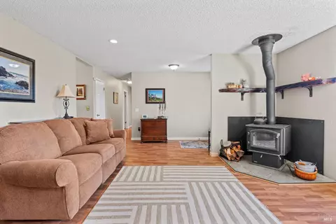 4991 Ridgewood Rd, Willits, CA 95490 photo 9