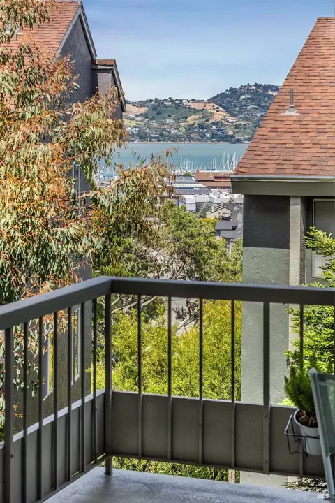 71 Anchorage Rd, Sausalito, CA 94965 photo 12
