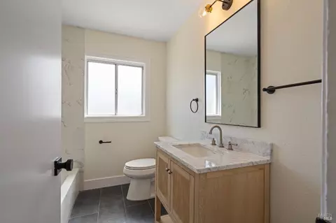 336 Bw Williams Dr #B, Vallejo, CA 94589 photo 12