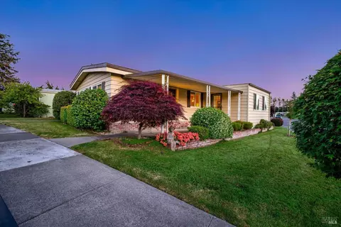 241 Parque Cabana #168, Rohnert Park, CA 94928