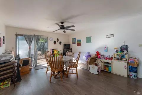 1540 Daphne Dr, Willits, CA 95490 photo 6