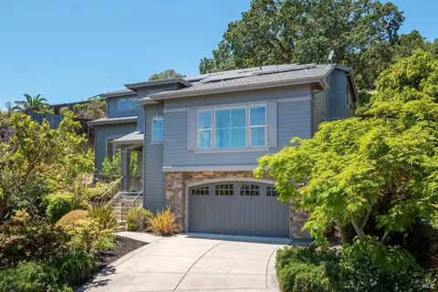 19 Gothic Dr, Novato, CA 94947