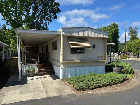 2412 Foothill Blvd #7, Calistoga, CA 94515