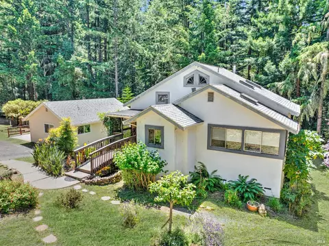 2962 Joy Rd, Occidental, CA 95465