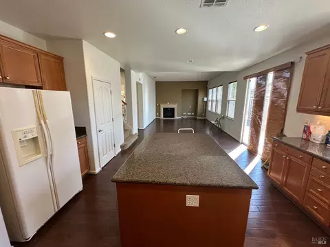 320 Poplar Ave, Vallejo, CA 94592 photo 9