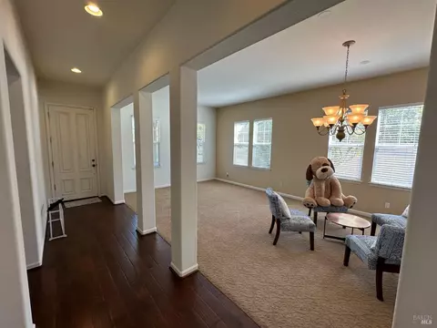 320 Poplar Ave, Vallejo, CA 94592 photo 4