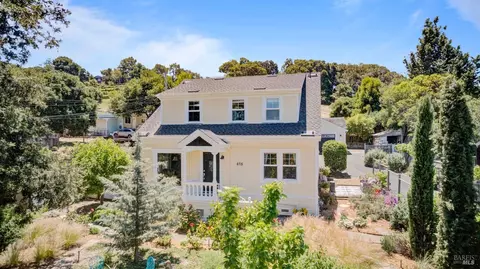 416 Sunnyslope Ave, Petaluma, CA 94952