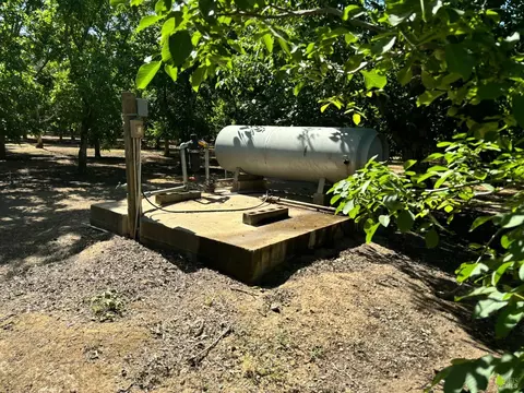 9085 Campbell Rd, Dixon, CA 95620 photo 12