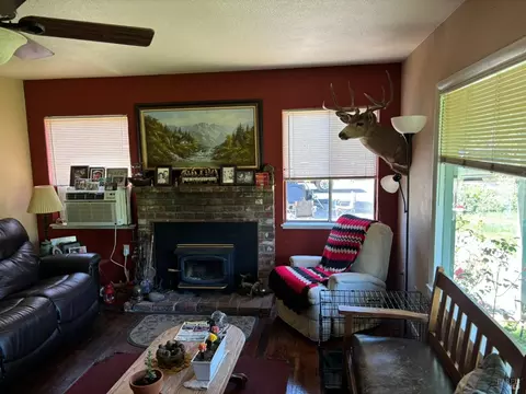 9085 Campbell Rd, Dixon, CA 95620 photo 3