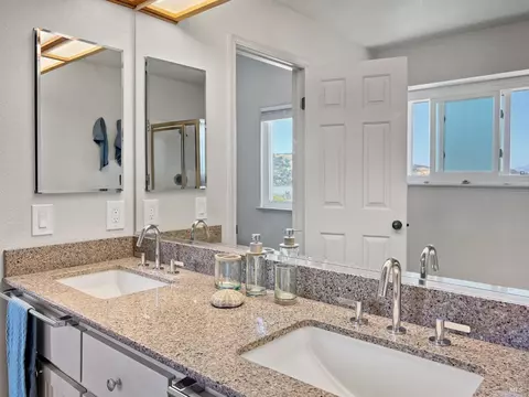 138 Breezewalk Dr, Vallejo, CA 94591 photo 29