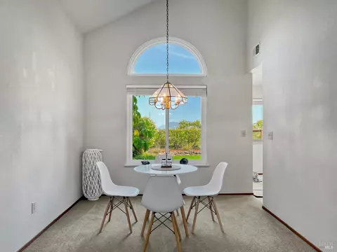 138 Breezewalk Dr, Vallejo, CA 94591 photo 6