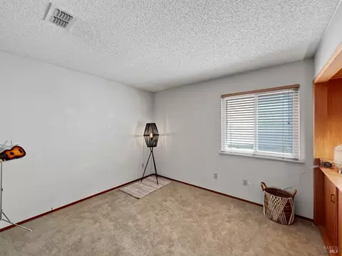 138 Breezewalk Dr, Vallejo, CA 94591 photo 23