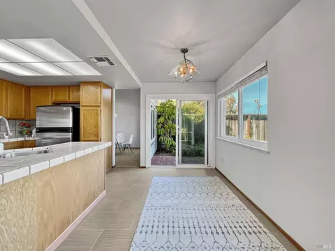 138 Breezewalk Dr, Vallejo, CA 94591 photo 19