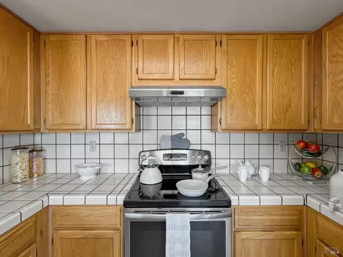 138 Breezewalk Dr, Vallejo, CA 94591 photo 15