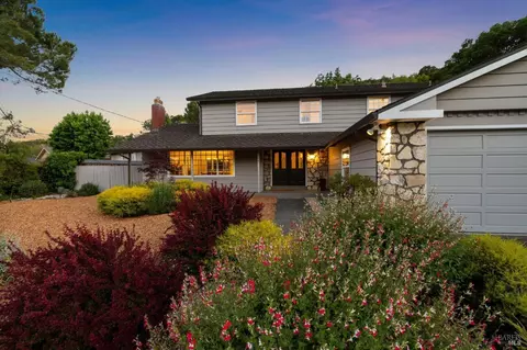 205 Montura Way, Novato, CA 94949
